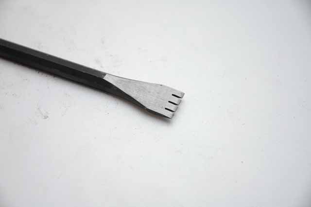 Miniature Stone Chisel 4 Tooth Flat