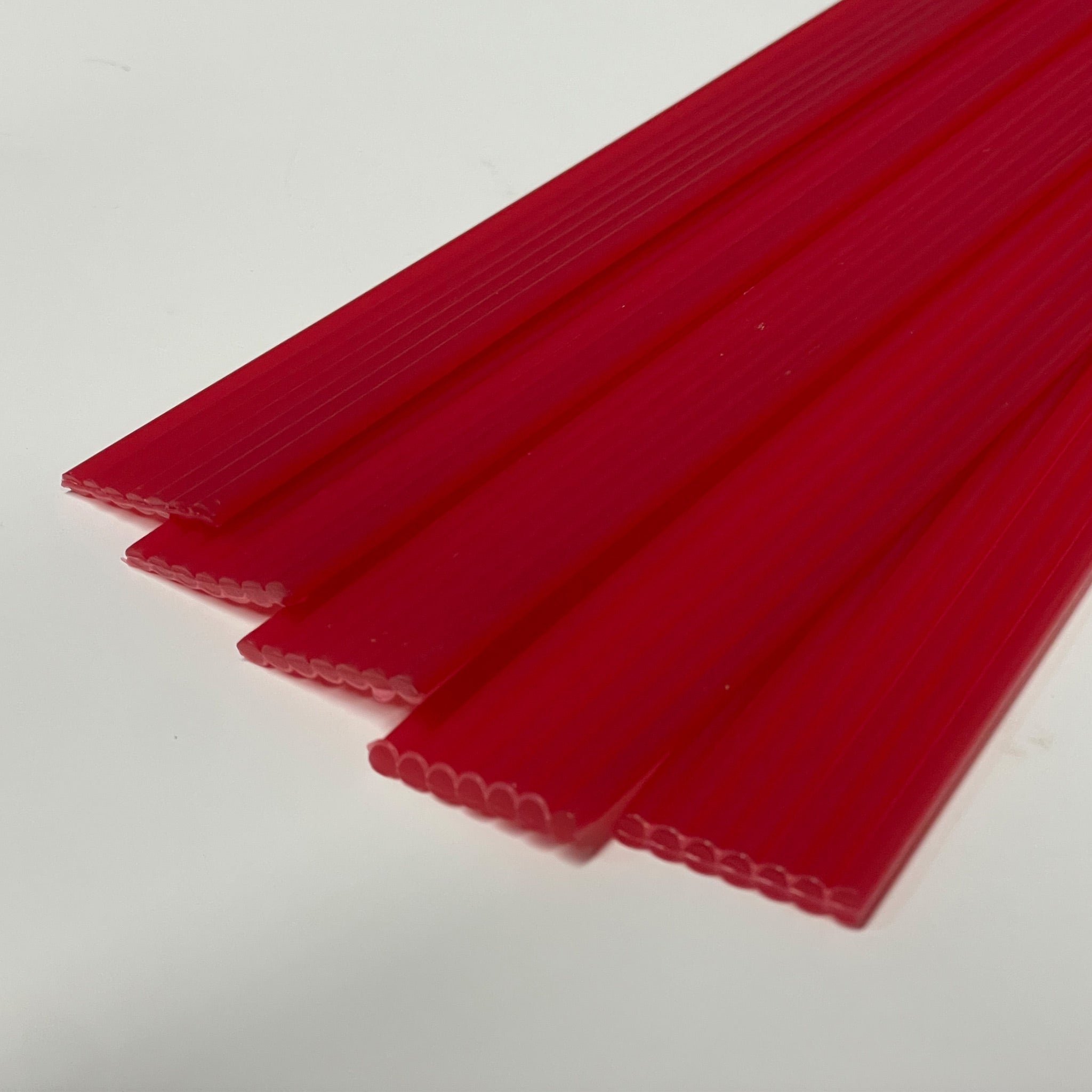 Red Round Solid Sprue Wax 1/8in (5 pieces/pack)