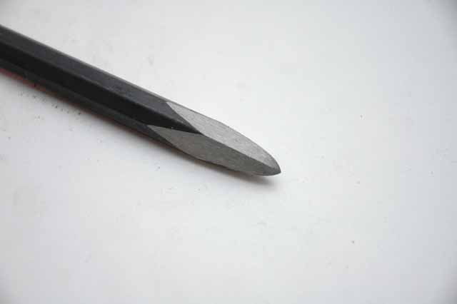 Stone Chisel (hand/steel) large point