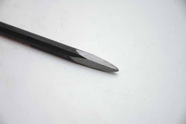 Stone Chisel (hand/steel) med point